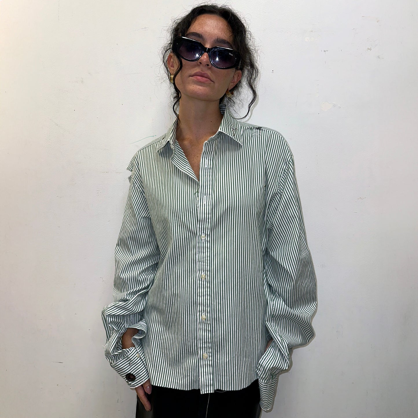 The Vintage "OFFICESLUT" Button-down